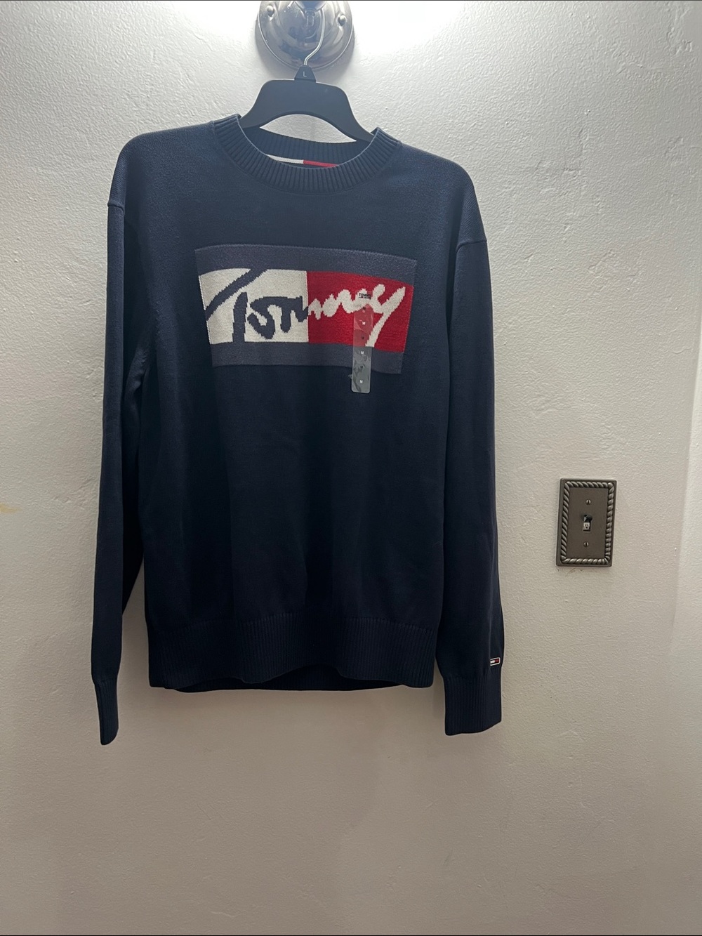 Tommy Hilfiger Men's Navy Logo Crewneck Sweater